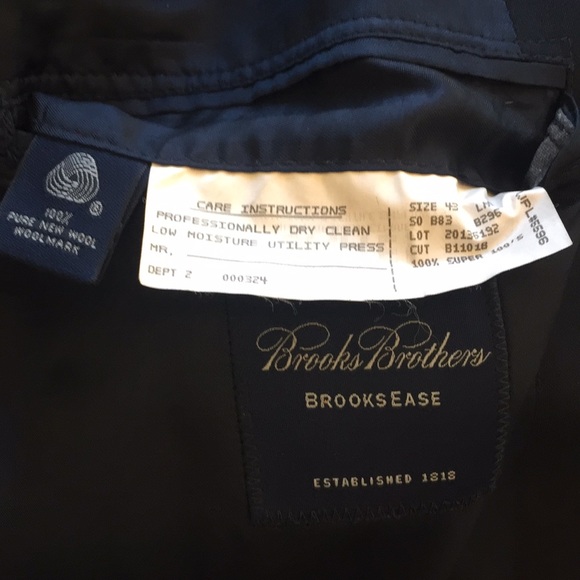 Brooks Brothers Brooksease suit - Picture 5 of 12